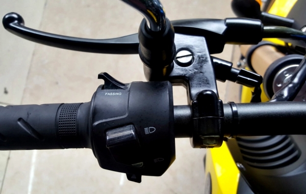 stallion VTR125 ตัวใหม่ล่าสุด 2016 สีเหลืองสวยๆ รถ 4 เดือน ไมล์ 569 กม.ระบบหัวฉีด ไฟ LED รอบคัน แต่งหล่อจากศูนย์ 44500