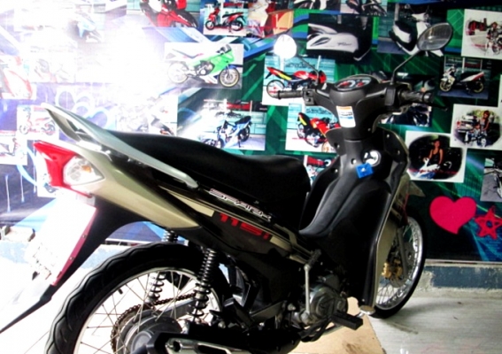 SPARK 115 i สีนํ้าตาล สต๊าทเท้า เครื่องยนต์ 115 ซีซี.หัวฉีด สด 19900 SPARK 115 i สีนํ้าตาล สต๊าทเท้า เครื่องยนต์ 115 ซีซี.หัวฉีด สด 19900