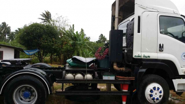 ขายเงินดาวน์ 10 ล้อฟัวลาก 360 แรง ปี2556 เจ้าของขับเองหรือตัดสดก็ได้