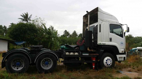 ขายเงินดาวน์ 10 ล้อฟัวลาก 360 แรง ปี2556 เจ้าของขับเองหรือตัดสดก็ได้