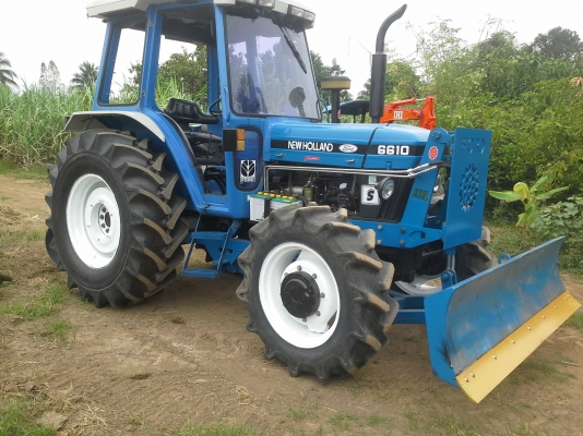 ขาย AT 6610 s 90แรง คานนิวฮอแลน เกียรกลาง 8&times;2  ดันหน้า KHLหาง 7 CMT พร้อมทะเบืยนรถองค์การ  อ.บ.ต ใช้น้อย 2223 ช.ม.สภาพแน้นดีพร้อมใช้