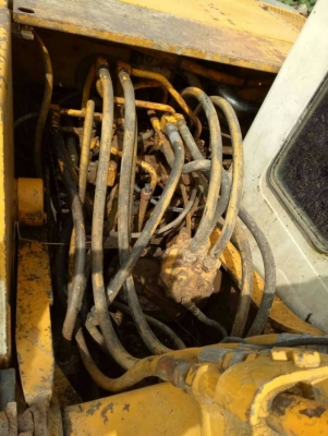 ขาย 570,000 KOMATSU pc 120-5 เครื่องดี ปั้มแรง เอวแน่น ช่วงล่างสวย รถสวยพร้อมใช้ 090-772-3710 090-772-3708