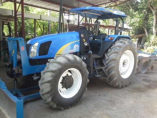 ขายนิวฮอแลน T 5060 เทอโบอินเตอร์ 106 แรงดันหน้าหาง 4เอกสารอินวอย รถปี 2012 สภาพพร้อมใช้