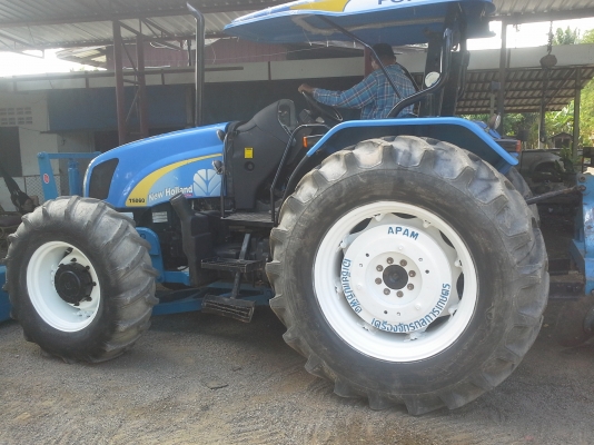 ขายนิวฮอแลน T 5060 เทอโบอินเตอร์ 106 แรงดันหน้าหาง 4เอกสารอินวอย รถปี 2012 สภาพพร้อมใช้