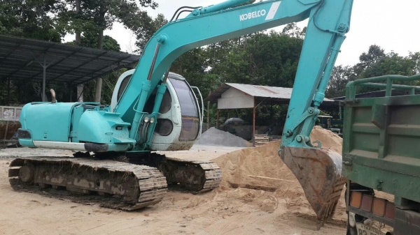 รถแม็คโค KOBELCO รุ่น MARK-V เอวแน่น แท็คหนา ไฟฟ้าครบ แอร์เย็น รถแม็คโค KOBELCO รุ่น MARK-V เอวแน่น แท็คหนา ไฟฟ้าครบ แอร์เย็น