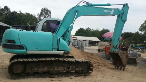 รถแม็คโค KOBELCO รุ่น MARK-V เอวแน่น แท็คหนา ไฟฟ้าครบ แอร์เย็น รถแม็คโค KOBELCO รุ่น MARK-V เอวแน่น แท็คหนา ไฟฟ้าครบ แอร์เย็น