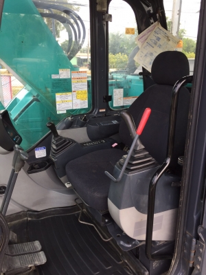 มาใหม่อีกคันครับ KOBELCO SK135SR-2 ปี2008 นำเข้าจากญี่ปุ่น โทร.090-986-2521 อ๊อบ