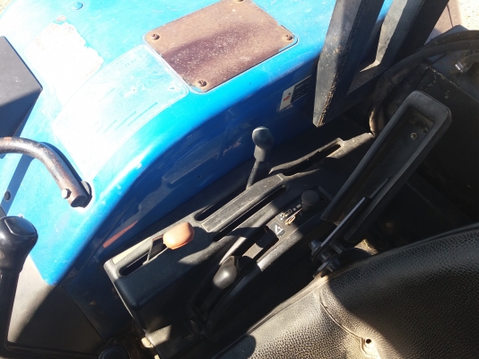 ขายNEWHOLLAND รุ่นTS6000 มีเทอโบ อินเตอร์ เกีย8*2 เล่มครบ ขายNEWHOLLAND รุ่นTS6000 มีเทอโบ อินเตอร์ เกีย8*2 เล่มครบ