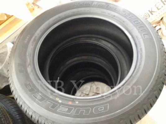 ยางถอดป้ายแดง 265-60-18 ปี15 สภาพยางใหม่