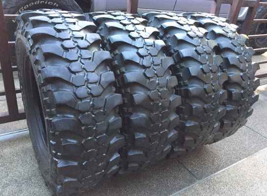 ยางตะขาบ Simex 31 10.5 R15 ปลายปี12 ไม่มีปะ พร้อมใช้งาน ราคาไม่แพง ยางตะขาบ Simex 31 10.5 R15 ปลายปี12 ไม่มีปะ พร้อมใช้งาน ราคาไม่แพง