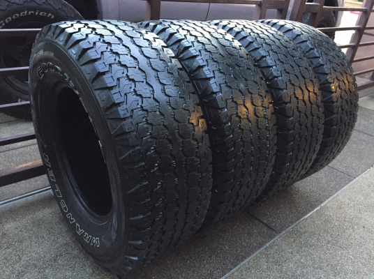 ยาง All Goodyear 265 70 16 ปลายปี13 พร้อมใช้งาน ราคาไม่แพง