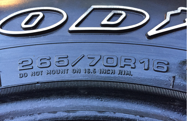 ยาง All Goodyear 265 70 16 ปลายปี13 พร้อมใช้งาน ราคาไม่แพง ยาง All Goodyear 265 70 16 ปลายปี13 พร้อมใช้งาน ราคาไม่แพง