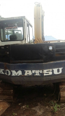 ขายรถแบคโฮ KOMATSU PC60-5 บูมยาวพิเศษ ราคา 320000