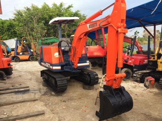 Kubota kh27 สภาพดีมาก เก่าญี่ปุ่นพร้อมใบอินวอย