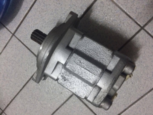 ขายจานบายศรีเดือยหมู 10000 บาท โทร 0920976322