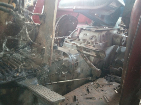 ขายรถไถเมสชื่ สถาพดีใช้งานได้ ราคา 100,000บ. สนใจติดต่อ 0835601591 หรือ 0903494058