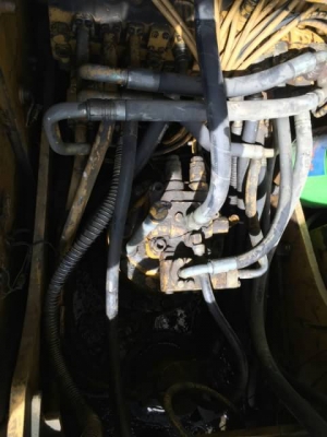 ขายCAT320C JAPAN เอกสารอินวอยไฟฟ้าครบ ติดต่อคุณอ๊อฟพิจิตร086-737-9991