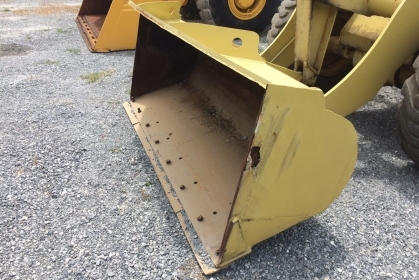 ขายรถตักล้อยาง รุ่นนิยม KOMATSU 510 กรองเดี่ยว นำเข้าจากญี่ปุ่นโดยตรง โทร.090-986-2521 อ๊อบ