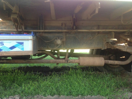 6 ล้อดั้มพ์อีซูซุหน้ายาว เครื่องอีซูซุ 175 แรง เพลามิตซูฟูโซ่แล้ว