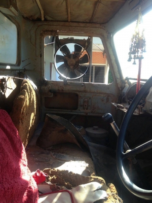 6 ล้อดั้มพ์อีซูซุหน้ายาว เครื่องอีซูซุ 175 แรง เพลามิตซูฟูโซ่แล้ว