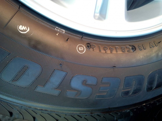 ของใหม่ ป้ายแดง 215/70R15 BRIDGESTONE DURAVIS R611 ปี16 ชุด 4 ล้อ tel. 081-427-3941 ของใหม่ ป้ายแดง 215/70R15 BRIDGESTONE DURAVIS R611 ปี16 ชุด 4 ล้อ tel. 081-427-3941