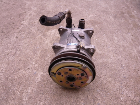 ขายคอมแอร์ Diesel Kiki 1650บาท