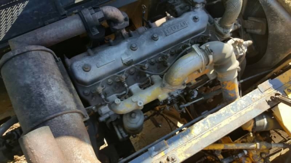 ขาย 450,000 KOBELCO  sk 905 มือครีบไม้พร้อมบุ้งกี้ เครื่องดี ปั้มแรง เอวแน่น ช่วงล่างเต็ม (รถอยู่ โคราช) 090-772-3710 090-772-3708