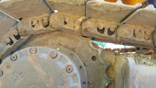 ขาย 450,000 KOBELCO  sk 905 มือครีบไม้พร้อมบุ้งกี้ เครื่องดี ปั้มแรง เอวแน่น ช่วงล่างเต็ม (รถอยู่ โคราช) 090-772-3710 090-772-3708