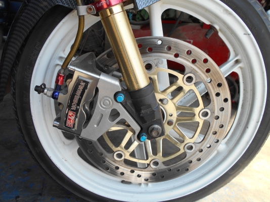 ขายเรดเด้อ150ซิ.ซิ เครื่องแน้สต๊าดมือของแต่งเพียบตามรูปเลยครับ 0810074646 อ่างทองครับ