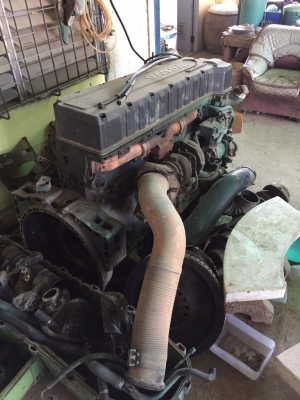 ขายเครื่อง Volvo FM12 D12 380แรง ขายเป็นอะไหล่ อุปกรณ์ครบ สามารถประกอบได้  ร