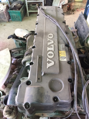 ขายเครื่อง Volvo FM12 D12 380แรง ขายเป็นอะไหล่ อุปกรณ์ครบ สามารถประกอบได้  ร
