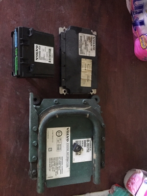 ขายเครื่อง Volvo FM12 D12 380แรง ขายเป็นอะไหล่ อุปกรณ์ครบ สามารถประกอบได้  ร