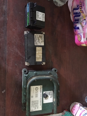 ขายเครื่อง Volvo FM12 D12 380แรง ขายเป็นอะไหล่ อุปกรณ์ครบ สามารถประกอบได้  ร