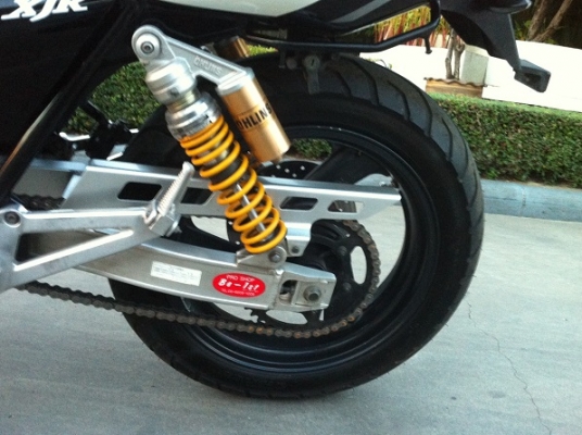 xjr 400 y 2000 ท่อ titanium yoshimura full สภาพสวย แน่นๆ บิดติอมือ