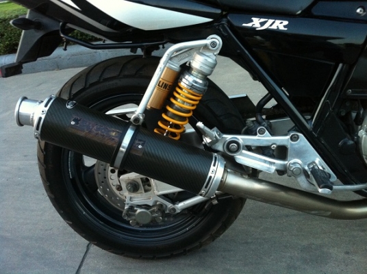 xjr 400 y 2000 ท่อ titanium yoshimura full สภาพสวย แน่นๆ บิดติอมือ