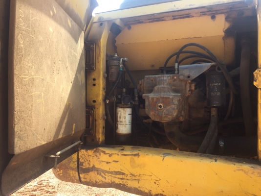 ขายKOMATSU PC200รุ่น8 ระบบไฟเต็ม โช่บูช เอว อยู่ใส สภาพดี รถอยู่ประจวบ ราคา1,120,000บ. สนใจ 08356015 ขายKOMATSU PC200รุ่น8 ระบบไฟเต็ม โช่บูช เอว อยู่ใส สภาพดี รถอยู่ประจวบ ราคา1,120,000บ. สนใจ 08356015