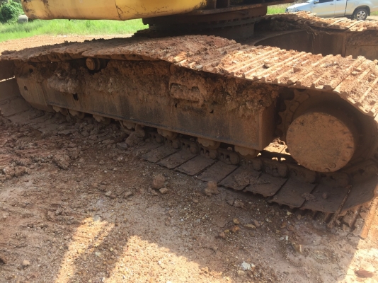 ขายKOMATSU PC200รุ่น8 ระบบไฟเต็ม โช่บูช เอว อยู่ใส สภาพดี รถอยู่ประจวบ ราคา1,120,000บ. สนใจ 08356015 ขายKOMATSU PC200รุ่น8 ระบบไฟเต็ม โช่บูช เอว อยู่ใส สภาพดี รถอยู่ประจวบ ราคา1,120,000บ. สนใจ 08356015