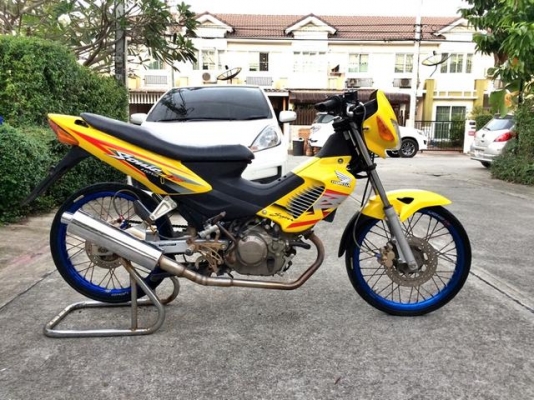 ขายโซนิค Sonic ตัวเก่า หล่อๆ ถูกๆ เรยคัฟผม