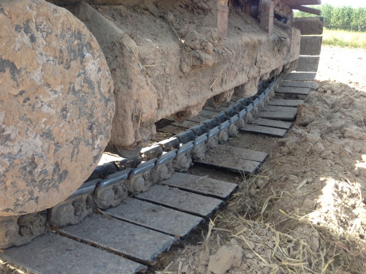 ขายด่วน KOBELCO SK200-5 SUPER  รถสภาพพร้อมใช้งาน เครื่องปั้มดีเยี่ยม ไฟฟ้าครบ แอร์เย็น โซ่ช่วงล่างเต็มทั้งสองข้าง เอวแน่น รถทำงานสมบูรณ์ เอกสารใบแจ้งจำหน่าย