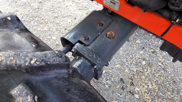 ขายรถไถL4708ใบมีดผาลพรวนตราช้างพร้อมใช้ครับ ขายรถไถL4708ใบมีดผาลพรวนตราช้างพร้อมใช้ครับ