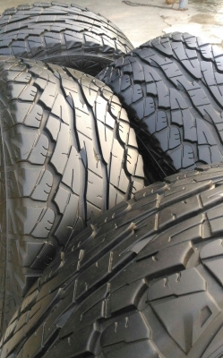 ขายล้อลาย Rock ขอบ 17 พร้อมยาง AT สวยๆ