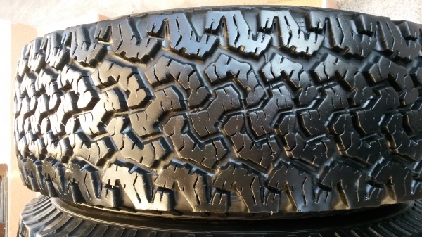 bf245/75/16ปลายปี12 4เส้น