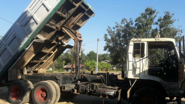 ขายแล้ว ครับๆ สิบล้อ ฮีโน่ FM187LA HO7C185โบว์อิน,เกียร์อีตั้น 2เพา ดั้ม สภาพดีสวยเดิมๆพร้อมใช้  ทะเบียนพร้อมโอน ขาย 585,000บ น่าใช้