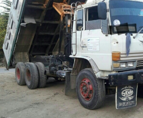 ขายแล้ว ครับๆ สิบล้อ ฮีโน่ FM187LA HO7C185โบว์อิน,เกียร์อีตั้น 2เพา ดั้ม สภาพดีสวยเดิมๆพร้อมใช้  ทะเบียนพร้อมโอน ขาย 585,000บ น่าใช้