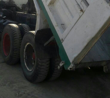 ขายแล้ว ครับๆ สิบล้อ ฮีโน่ FM187LA HO7C185โบว์อิน,เกียร์อีตั้น 2เพา ดั้ม สภาพดีสวยเดิมๆพร้อมใช้  ทะเบียนพร้อมโอน ขาย 585,000บ น่าใช้