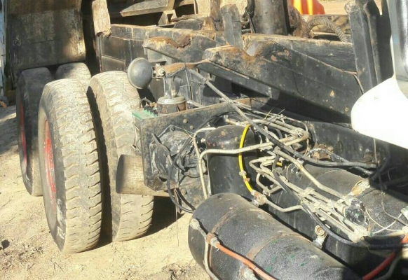 ขายแล้ว ครับๆ สิบล้อ ฮีโน่ FM187LA HO7C185โบว์อิน,เกียร์อีตั้น 2เพา ดั้ม สภาพดีสวยเดิมๆพร้อมใช้  ทะเบียนพร้อมโอน ขาย 585,000บ น่าใช้