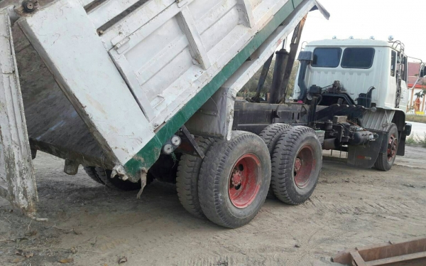 ขายแล้ว ครับๆ สิบล้อ ฮีโน่ FM187LA HO7C185โบว์อิน,เกียร์อีตั้น 2เพา ดั้ม สภาพดีสวยเดิมๆพร้อมใช้  ทะเบียนพร้อมโอน ขาย 585,000บ น่าใช้