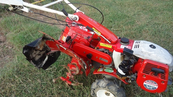 (ถูกๆต้อนรับปีใหม่)รถพรวนดิน Yanmar GA140 ม้า 4.8 ตัว เครื่อง/สีเดิมๆ เก่าญี่ปุ่นมือแรกในไทย (ถูกๆต้อนรับปีใหม่)รถพรวนดิน Yanmar GA140 ม้า 4.8 ตัว เครื่อง/สีเดิมๆ เก่าญี่ปุ่นมือแรกในไทย