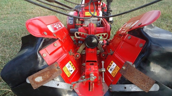 (ถูกๆต้อนรับปีใหม่)รถพรวนดิน Yanmar GA140 ม้า 4.8 ตัว เครื่อง/สีเดิมๆ เก่าญี่ปุ่นมือแรกในไทย (ถูกๆต้อนรับปีใหม่)รถพรวนดิน Yanmar GA140 ม้า 4.8 ตัว เครื่อง/สีเดิมๆ เก่าญี่ปุ่นมือแรกในไทย