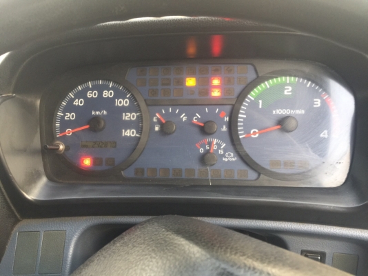 ขาย6ล้อHino Mega500แท้ยูโร3เครื่อง145แรง ตู้แห้ง3บานยาว5.70เมตร ขาย6ล้อHino Mega500แท้ยูโร3เครื่อง145แรง ตู้แห้ง3บานยาว5.70เมตร